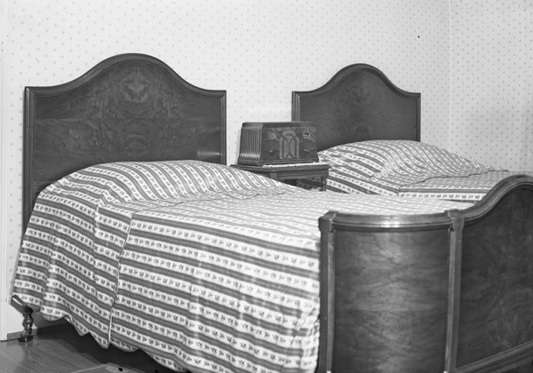 La Grande Home, Interior-B 16