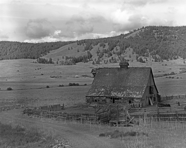 Ladd Canyon, Barn 1