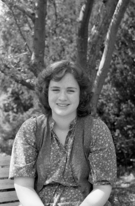 1981 Student, Woman 02