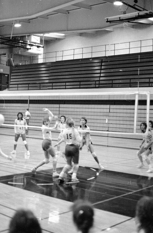 1985 Volleyball Action 24