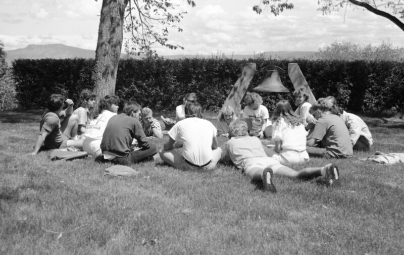 1988 Students, Outdoors 11