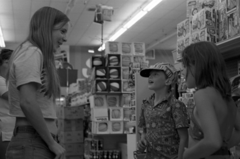 1976 Field Trip, PayLess 3