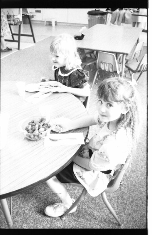 1989 Ackerman Elementary School, Snacks 07