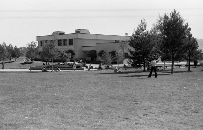 1980 Zabel Hall 01