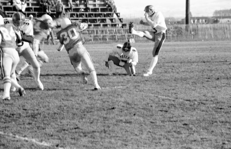 1982 Football Action, November 16th 02