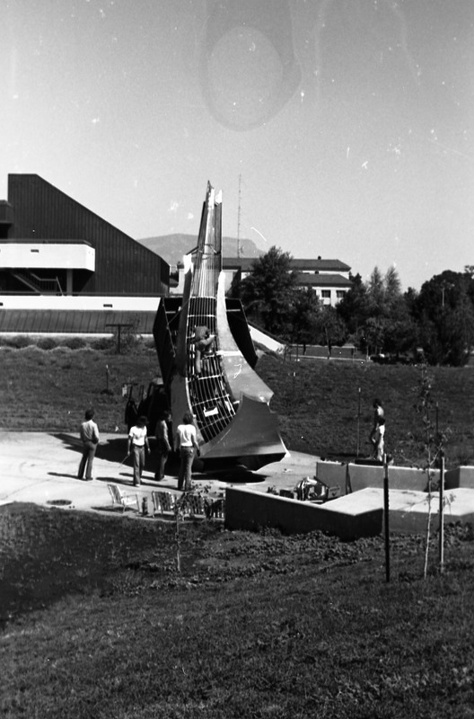 1981 Sculpture, Amphitheater Install 30