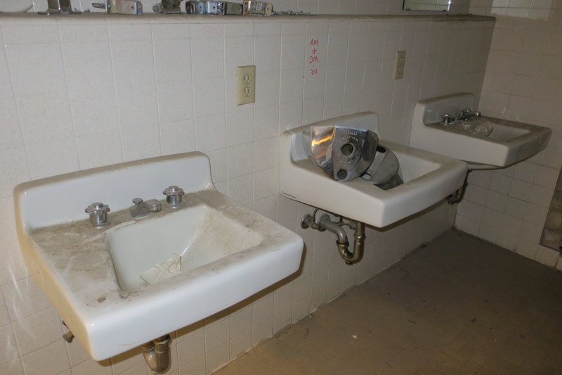 Dorian and Hunt Hall 424