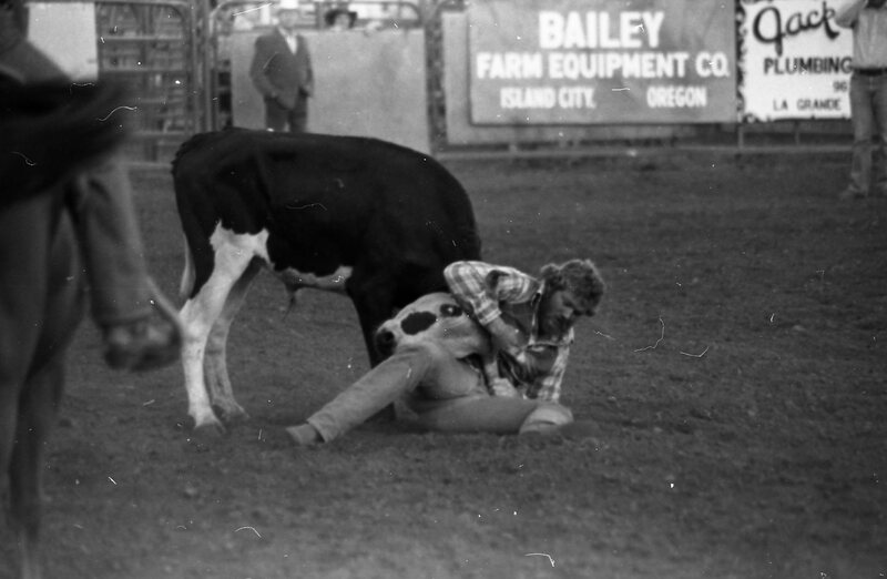 1979 Rodeo, Bulldogging 06
