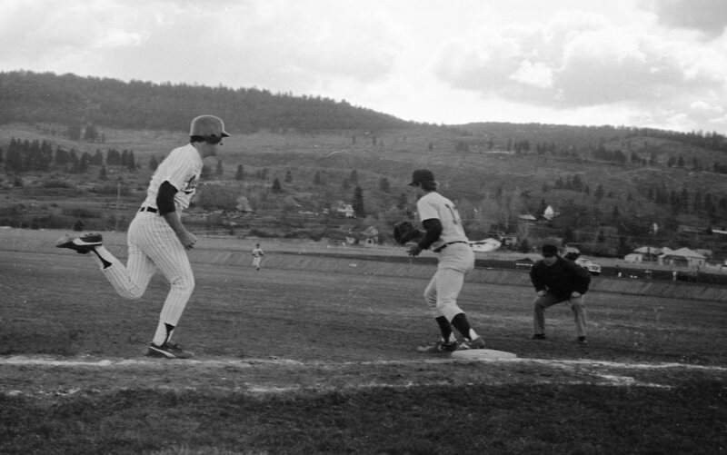 1983 Baseball Action, EOSC vs. WSU 07