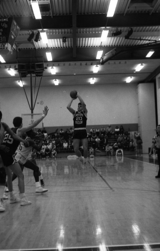 1986 Basketball Action , EOSC vs. OIT 03