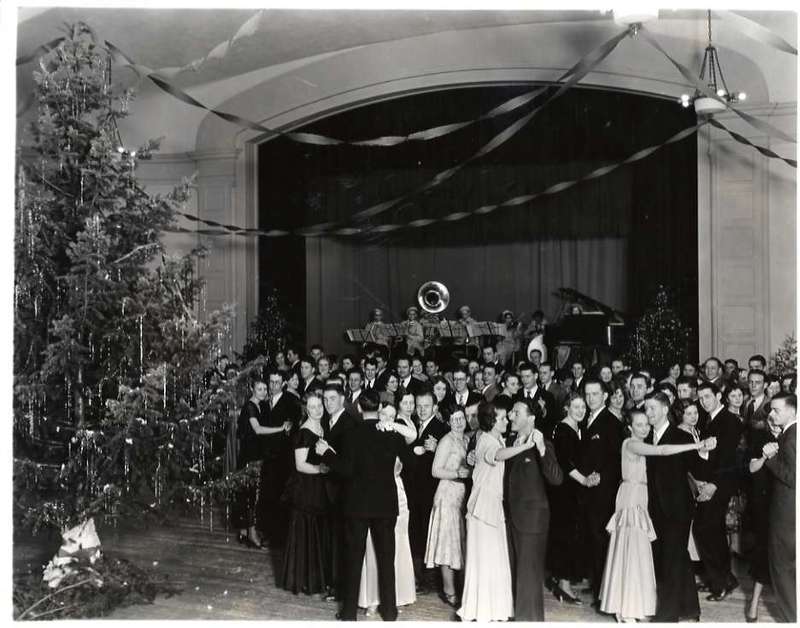 1932 Dance, Christmas 1