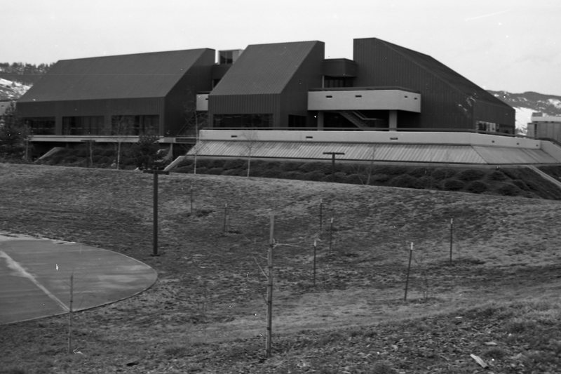 1982 Hoke Hall 04