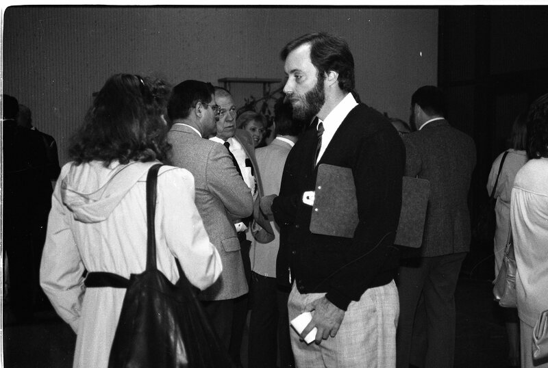 1988 Employees, Reception 07