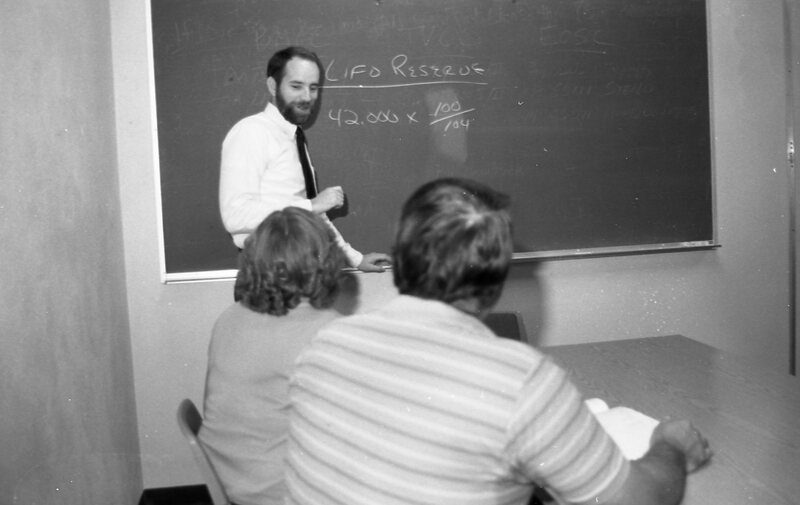 1985 Students, Consult Professor John Blanchard 04