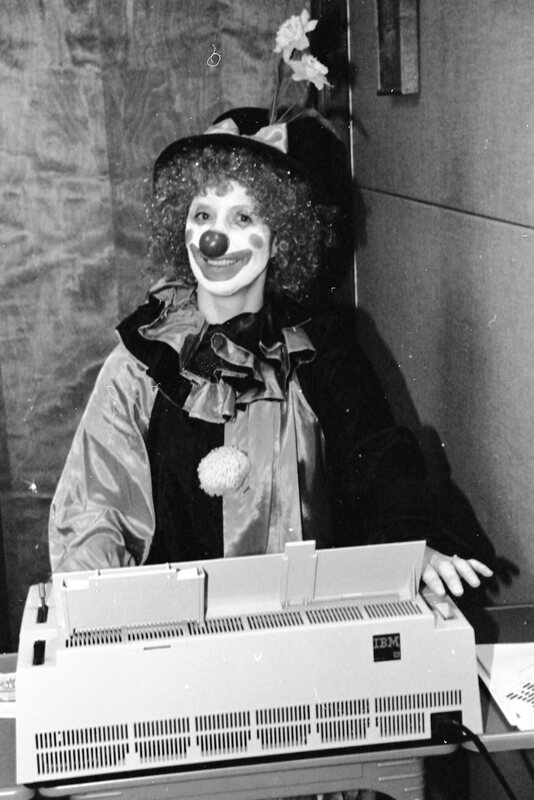 1987 Employees, Halloween 02