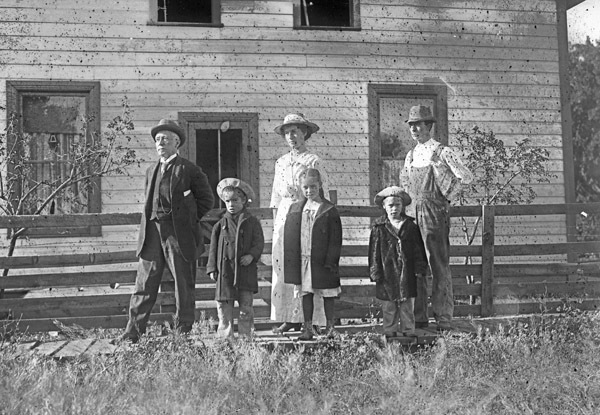 La Grande, Family