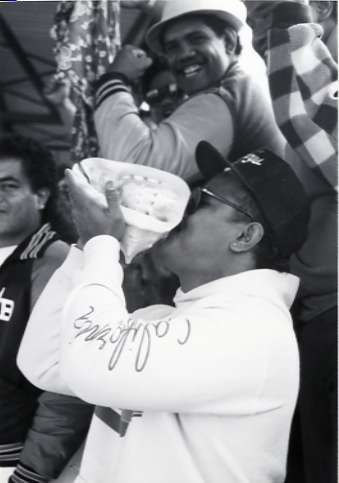 1987 Football Fans 01