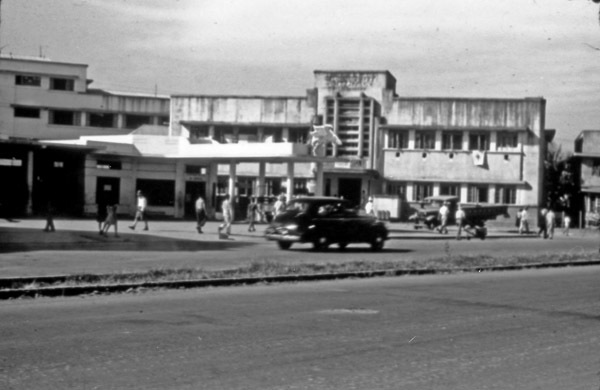Manila, Service Station