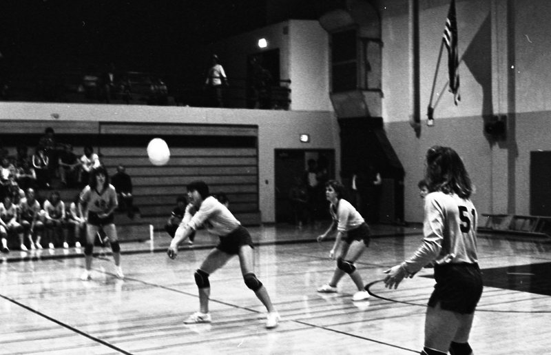 1981 Volleyball Action 03