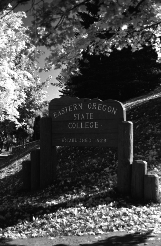 1977 Campus Sign
