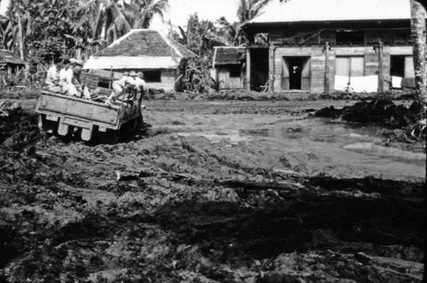 Leyte, Truck in Mud 3