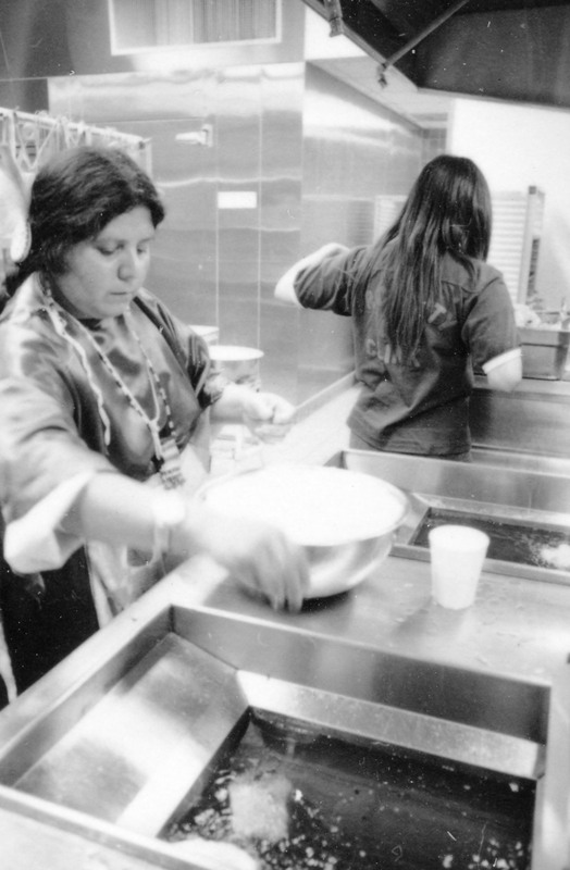 1976 Native American Root Feast, Preparation 03