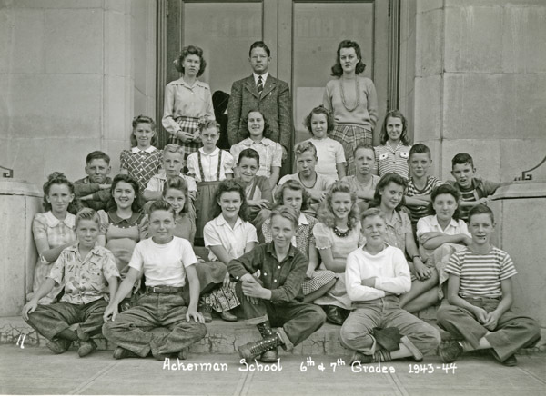 1943-44 Ackerman Elementary 3
