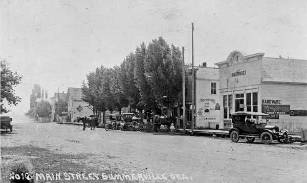 Summerville, Street Scene 1