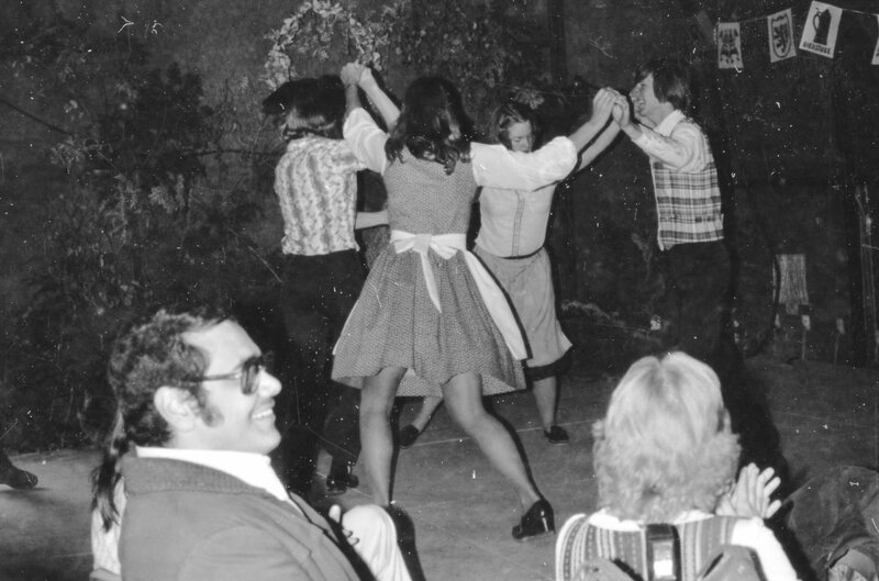 1975 Octoberfest, Folk Dancing 07