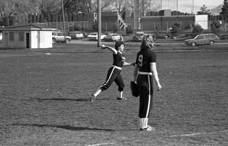 1982 Women's Softball Game - EOSC vs. EWU 10