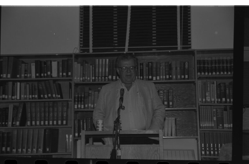 1990 Guest, Ars Poetica 05