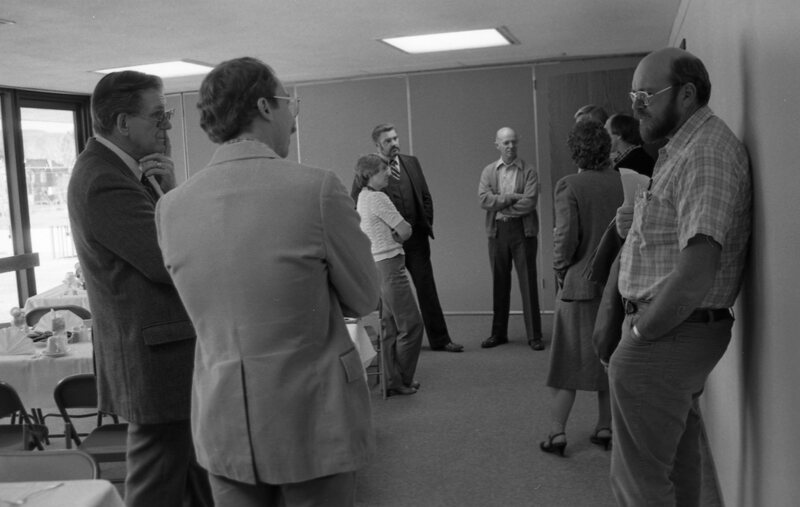 1985 Faculty, October Meeting 08