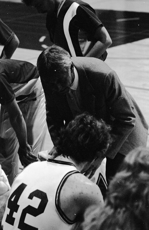 1983 Men's Basketball, Coaching 08