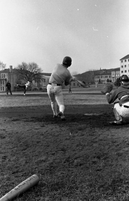 1985 Baseball, April Practice 03