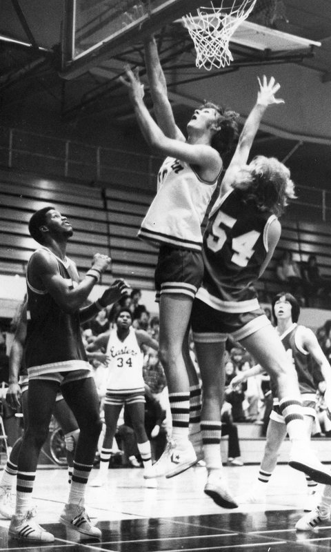 80's Basketball Action 3