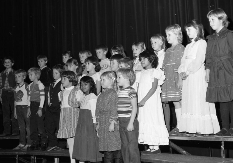 1983 Ackerman Elementary School, Christmas Program 05