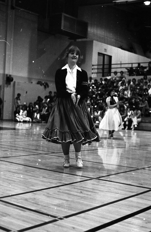 1982 High school Wapiti League Basketball Tournament,  Drill Team 02