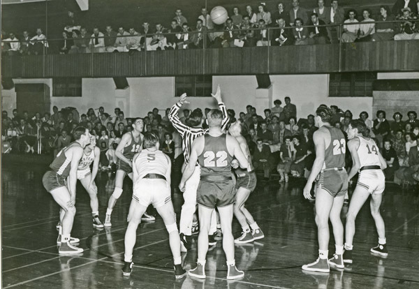 1949-50 Basketball Action 1