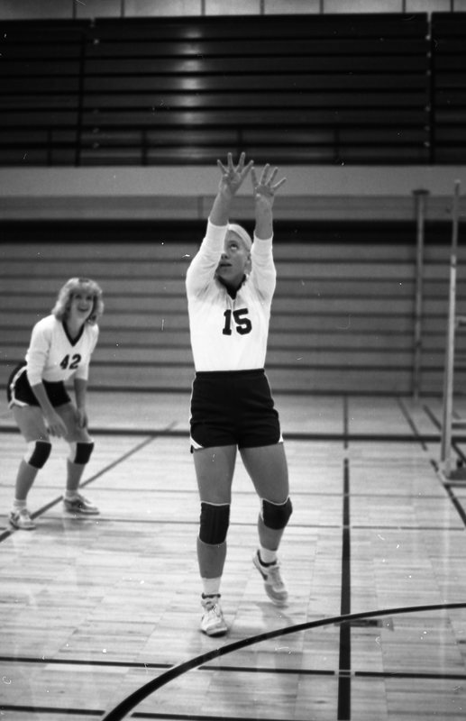 1980 Women's Volleyball Action 03
