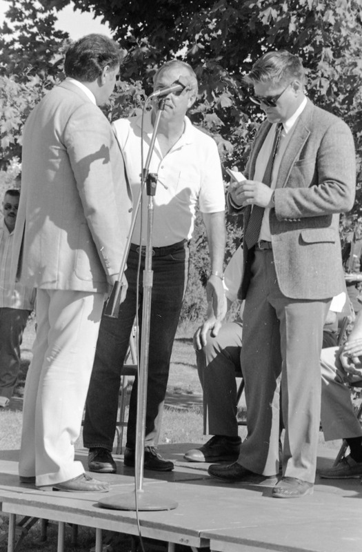 1988 Loso Hall, Groundbreaking Ceremony, Set-up 05