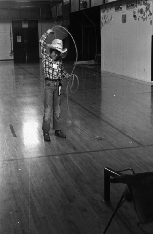 1982 Pioneer Days, Roping 01