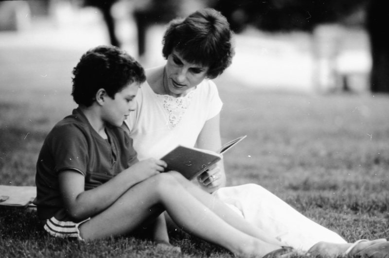 1986 Child, Reading