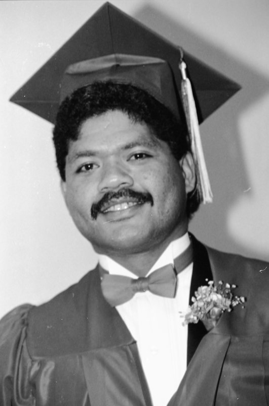1987 Graduate 2-2