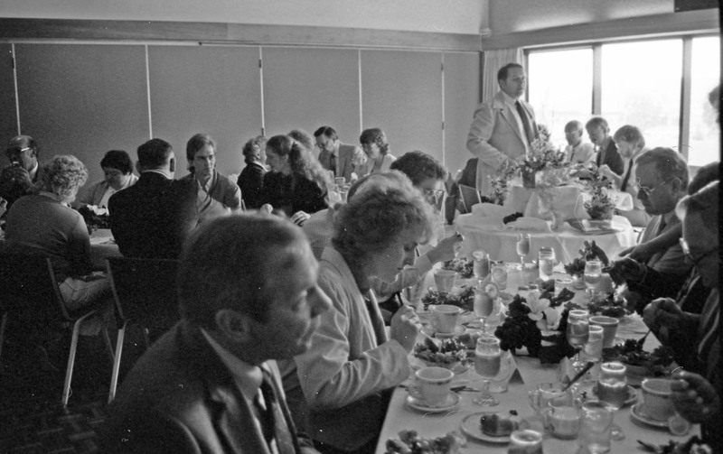 1985 May, Faculty Luncheon 05