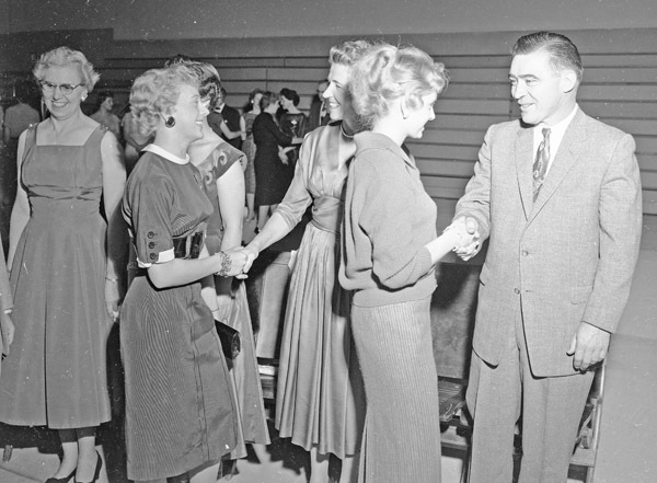 50's Employees, Reception 2