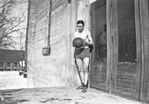 EONS, Basketball Player 4
