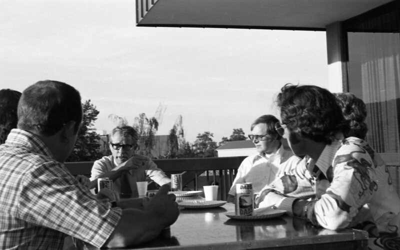 1976 Mini College, BBQ 02