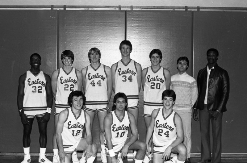 1984 Men's Basketball Junior Varsity Team 01