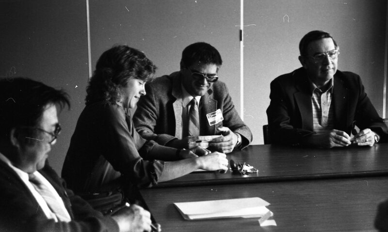 1985 Students Meeting with Faculty 04