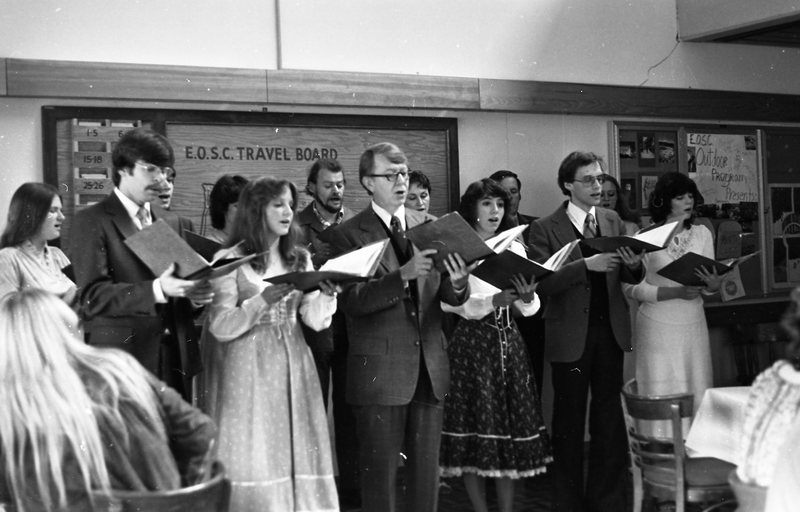 1982 Blue &amp; Gold Singers 02
